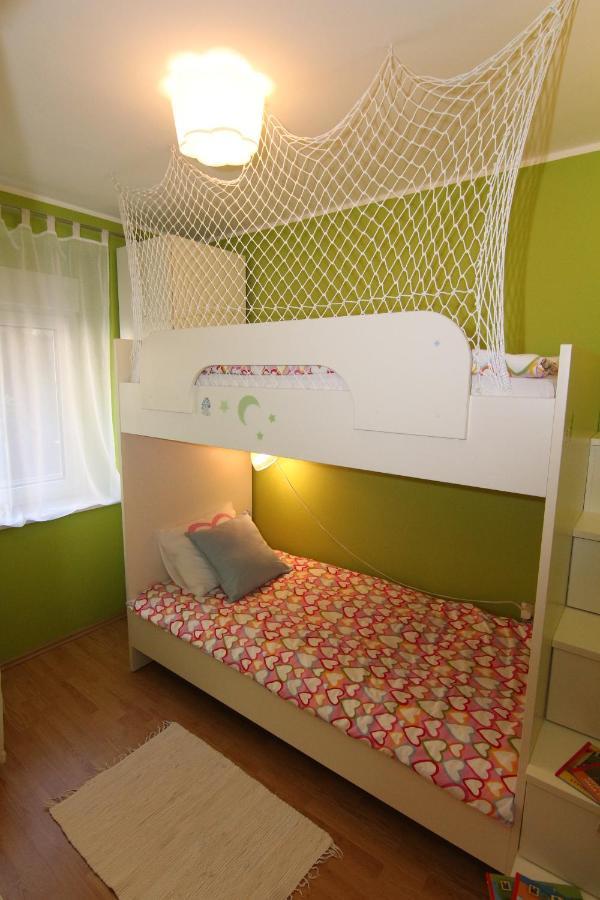 Fast Friend - Cozy Apartment In The Center With Private Garage Rijeka Extérieur photo